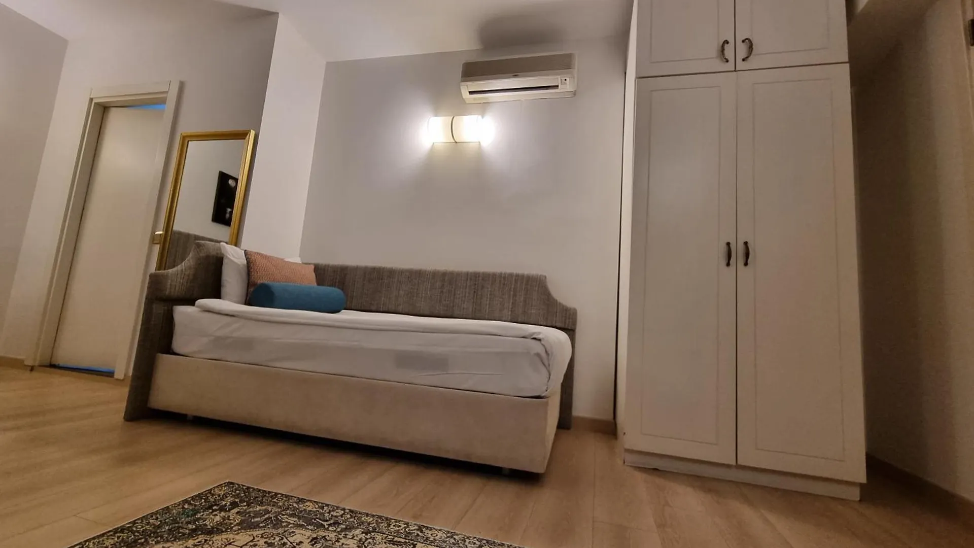 Taximtown Hotel Istanbul Turkey