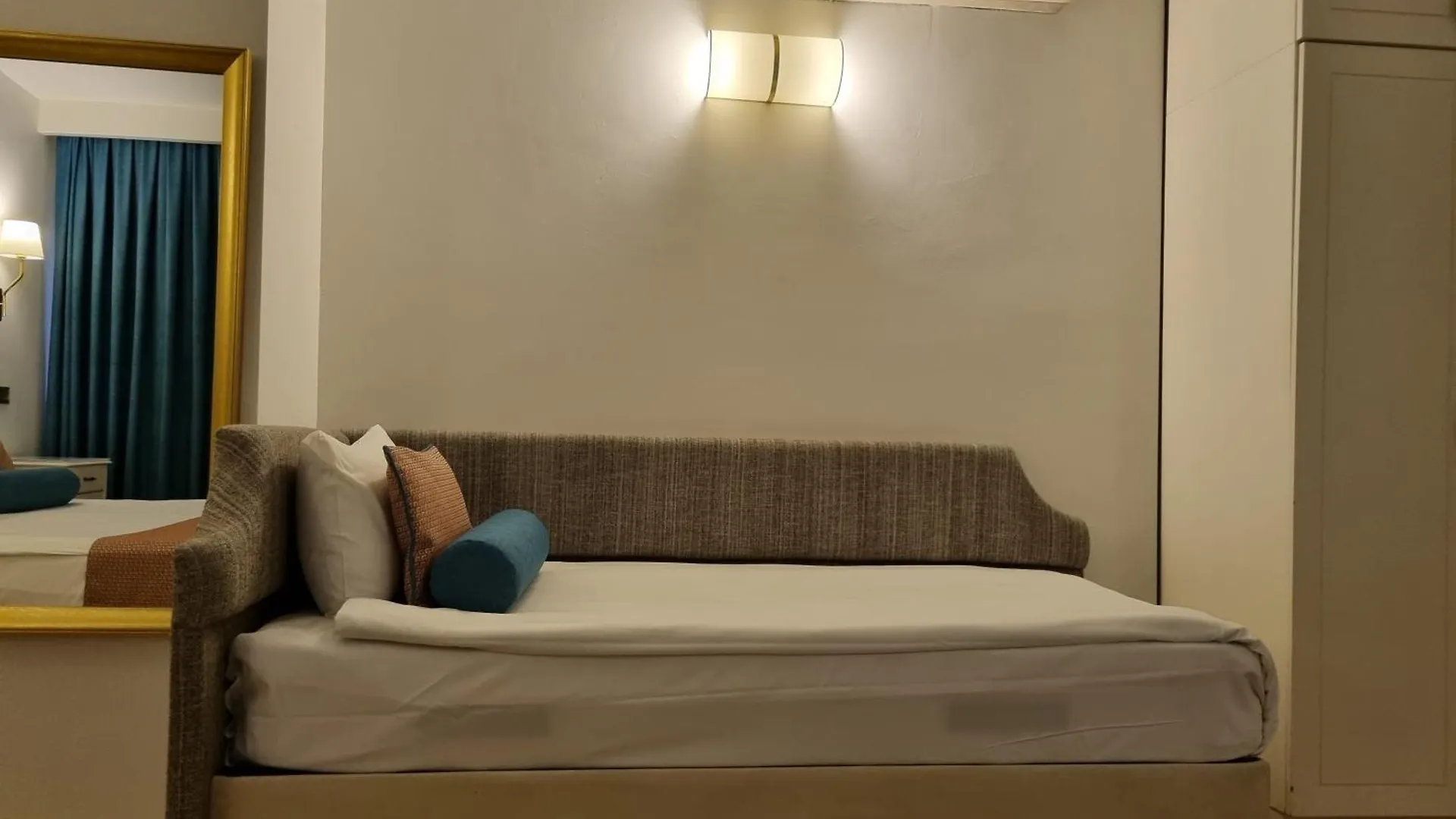 Taximtown Hotel Istanbul