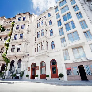 Отель Grand De Pera